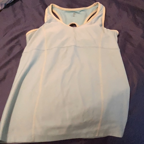 Workout top - Picture 1 of 2